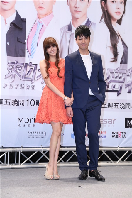 林佑威、李毓芬、沈志明、赖琳恩、刘庭均出席中视《来自未来的史密特》记者会