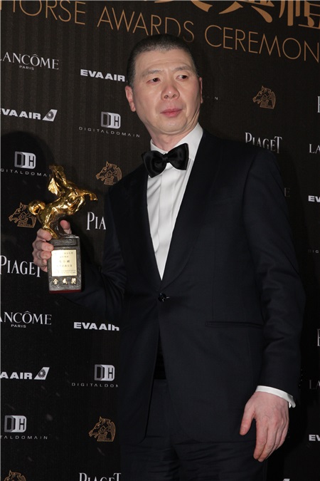 冯小刚创金马纪录 继影帝后再获「最佳导演」