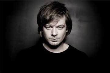 法国艺术家兼设计师Jonathan Riss