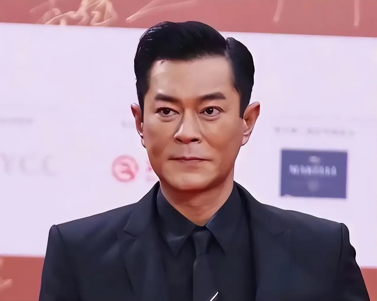 古天乐被曝多年低调资助患病老演员,83岁影坛前辈亲证并致谢