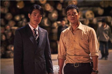 《Chimera奇美拉》朴海秀难忘动作戏 首次合作朴海秀、秀贤最爱聊瑜珈