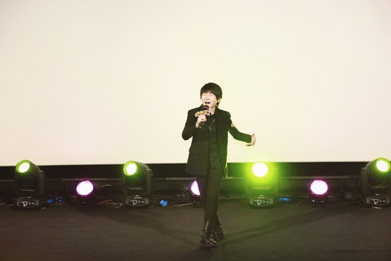 何炅亮相《金龟子》首映献回忆杀 小宝王一鸣惊喜现身演唱插曲