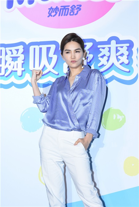 Ella陈嘉桦出席婴幼儿尿布品牌全新升级上市发布会