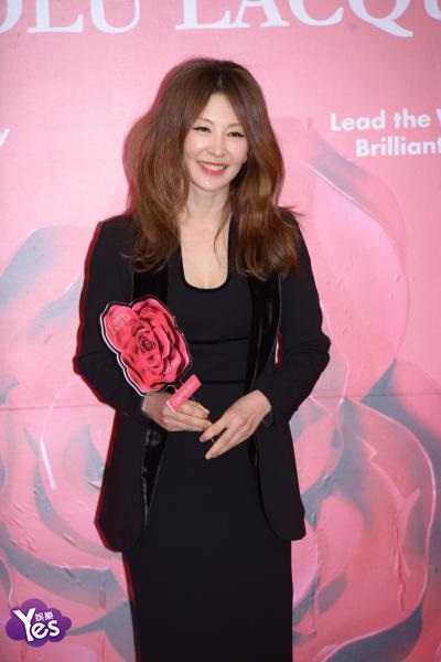 秀智、李美淑、金贤珠等出席首尔某品牌活动