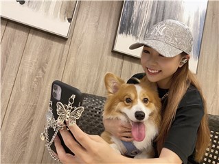 艾薇首支单曲《失重前幸福》破五百万点阅:「最好的一周年礼物」