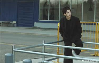 《少爷与我的罗曼史》持续热播  叶盛佳微博晒照片力证“没发福”