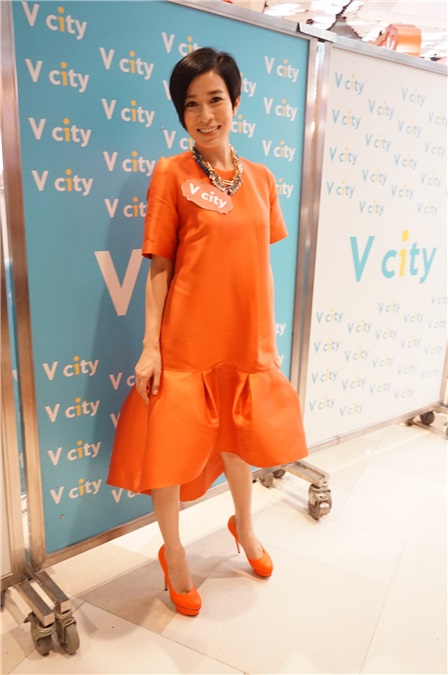 《Yes香港现场》佘诗曼、周志康、安俊豪等出席V city三周年派对
