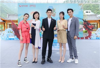 《我们在行动》第五季黄晓明再演春晚小品 薇娅直播带货专业满分