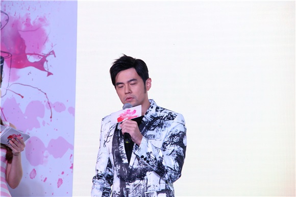周杰伦亮相《不能说的秘密》音乐剧已启动巡演 助力「叶湘伦」