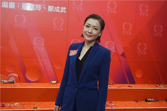 欧阳震华、田蕊妮、陈豪、张继聪和邵美琪等出席TVB50周年台庆剧《夸世代》今天在电视城举行拜神仪式