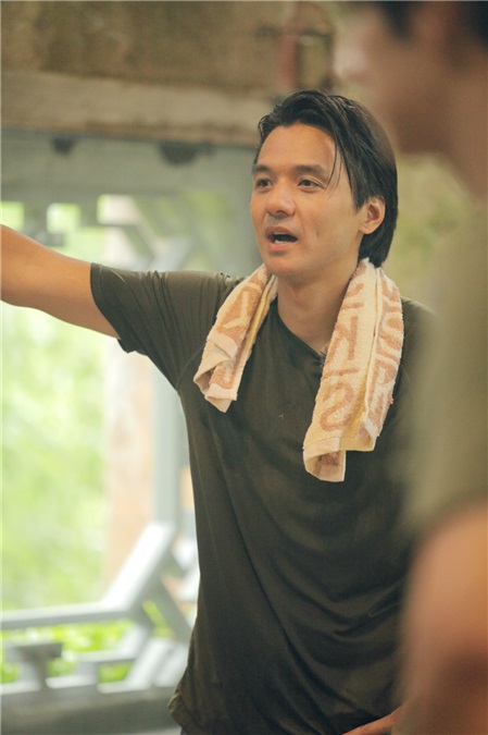 冯德伦《漂亮的房子》土造型难掩帅气 「冯爱演」再上线爆笑十足