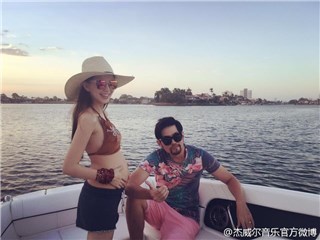 周杰伦情人节宣布昆凌怀二胎：妈妈的前世情人来了