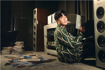 吴青峰揭晓全创作个人专辑《马拉美的星期二》歌名曲目