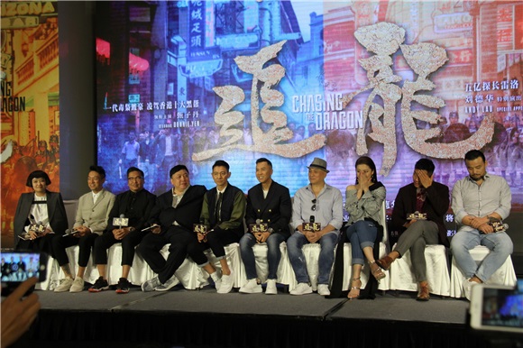国庆猛片《追龙》口碑爆棚 刘德华赌甄子丹拿影帝