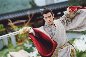 李治廷《白发》持续热播 狂傲无忧性格转变 尽显过人智谋