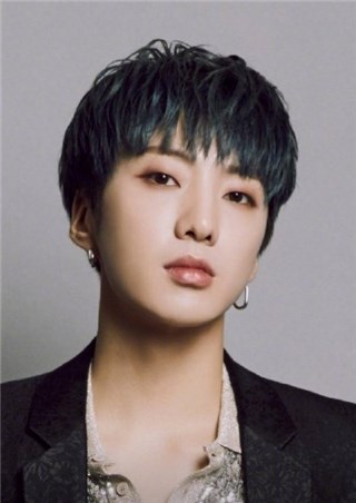 时隔8年WINNER姜升润  将以SOLO回归乐坛