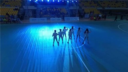 FFC组合现场表演
