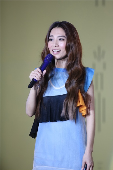 田馥甄《渺小》首唱会「三位一体」打造新形态演出