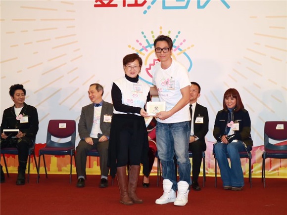 〈Yes 香港现场〉孙耀威吴卓义等人任大使 邀大家注意眼部健康问题