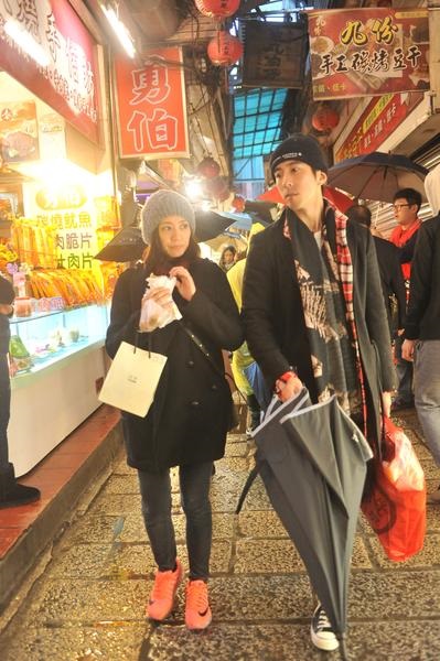 《妈妈是超人》收官之战 贾静雯撇下咘咘董洁玩「失踪」