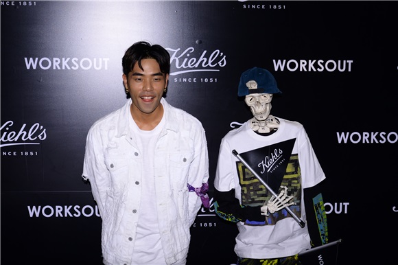 品牌Kiehl’s(契尔氏)Photo wall举行活动 SHOW ME THE MONEY第四季优胜GXNZI等出席