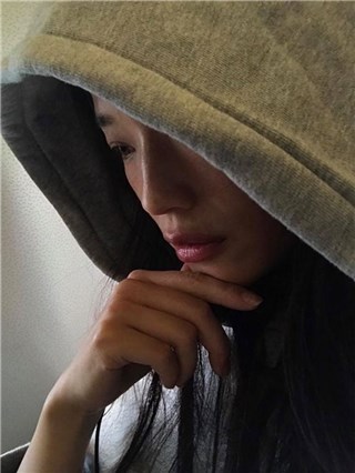 女神舒淇怎么了 连续两天发文泄心头闷