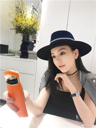 天王嫂方媛自爆月子没坐好 网友:有钱还会得月子病?