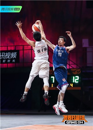 张子涵弹跳力惊人