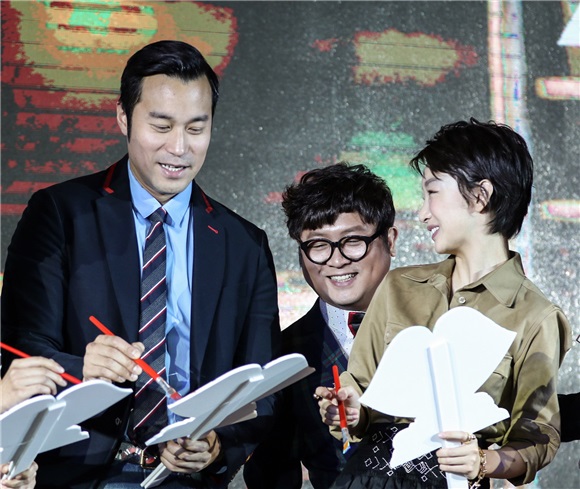 《指甲刀人魔》发布会现终极吃货 周冬雨张孝全齐聚畅聊「不怪不爱」