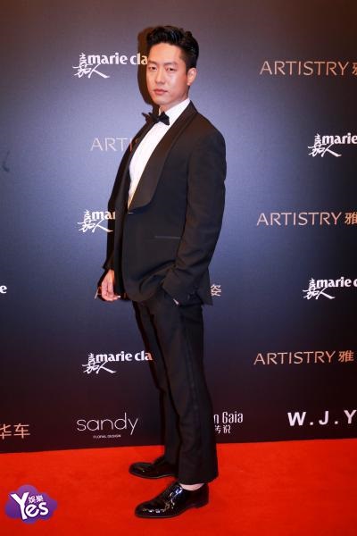 易烊千玺杨幂唐嫣Angelababy刘亦菲等出席嘉人盛典