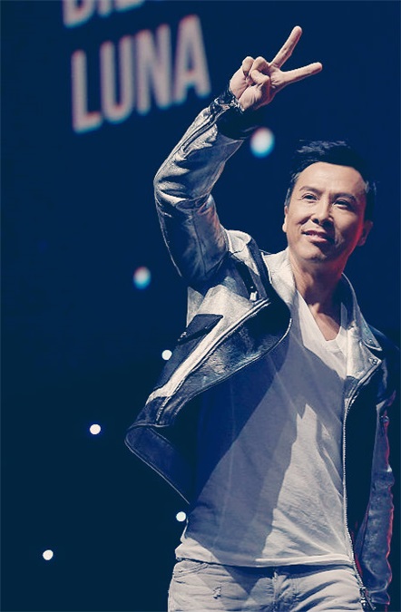 甄子丹出席《星战》庆典 星粉期待「东方力量」