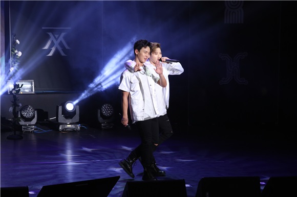 韩团MONSTA X 粉丝见面会