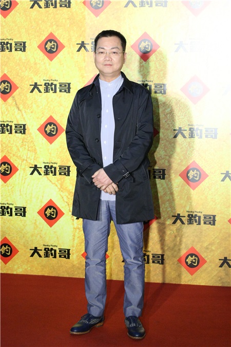 导演黄朝亮、猪哥亮、蓝正龙、吴克群等出席《大钓哥》首映记者会