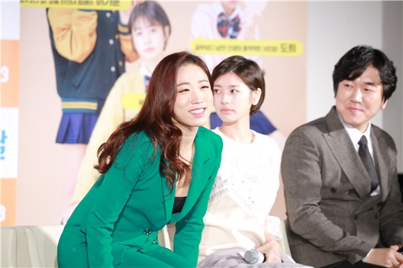 尹济文、郑素敏、李美度等出席电影《爸爸是女儿》制作发表会