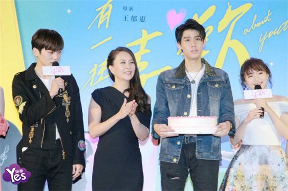 3月29日台北讯 导演王郁惠 李玉玺 毕书...