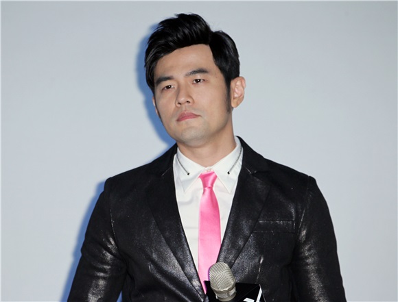 周杰伦出席代言SONY手机宣传活动