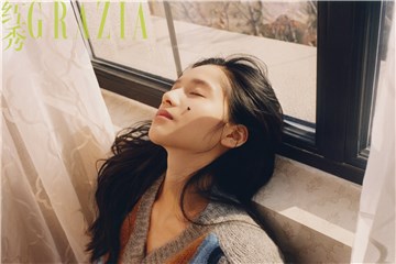 张婧仪全新大片尽显灵动  演绎少女宅家的趣味时光