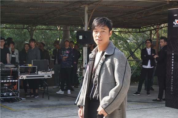 许志安出席音乐会发布活动