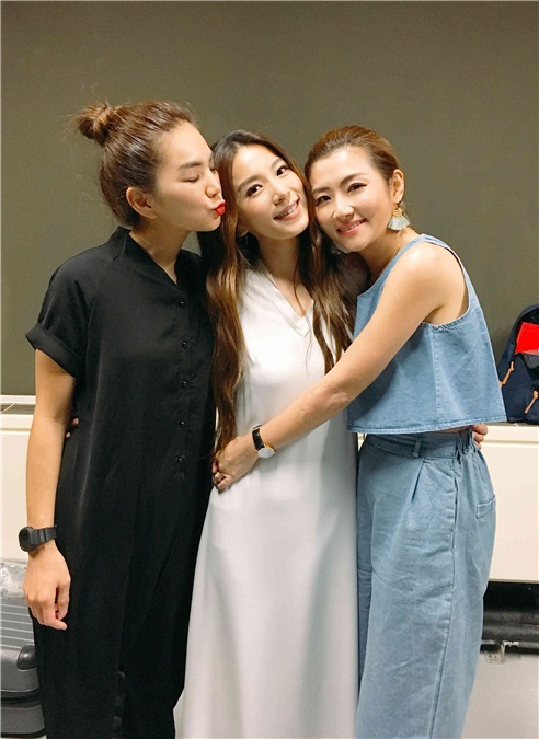 田馥甄音乐剧精彩继续 SHE姐妹齐聚加油打气