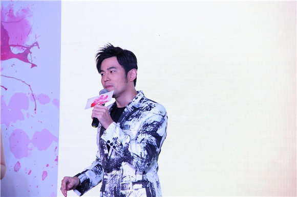 周杰伦亮相《不能说的秘密》音乐剧已启动巡演 助力「叶湘伦」