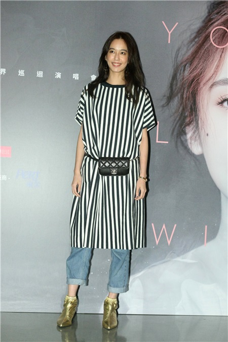 杨丞琳举办演唱会