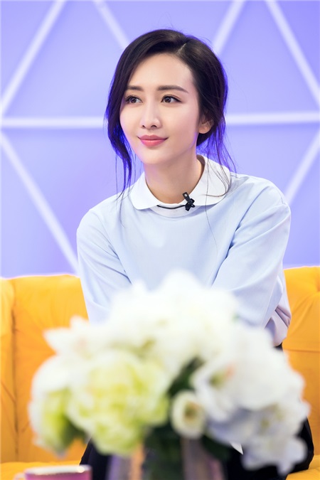 王鸥《我的新衣》设计销量第一 时尚女神久违T台