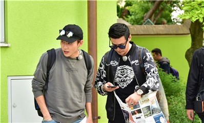 金圣柱带陆毅耍”小聪明