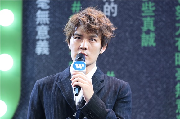 吴克群用音乐感叹《人生超幽默》 「人生观察家」笑看人生百态