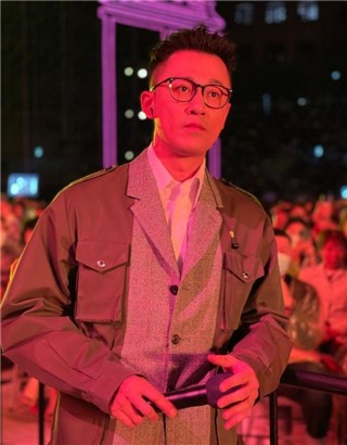 林峯自爆被旧爱玩弄自卑到底 网一听秒猜是她