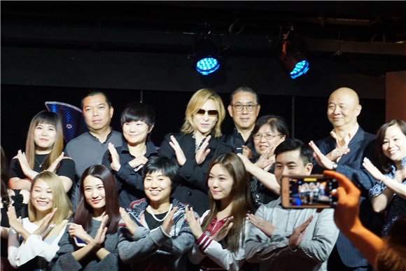 X Japan队长Yoshiki 记者会