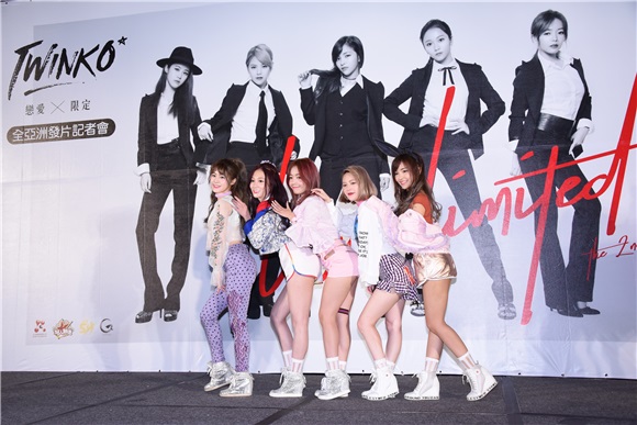 女团Twinko举办EP发片记者会