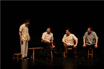 宗俊涛话剧《宝岛一村》饰演周宁 精彩演绎乡愁故事