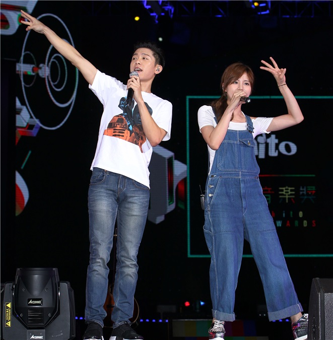 韦礼安、吴汶芳2016 hito流行音乐奖表演彩排