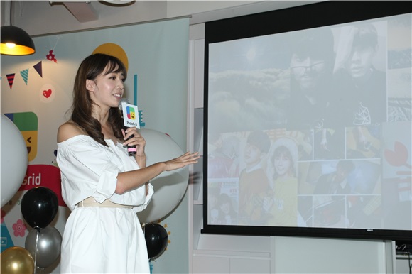 李玉玺与王心恬出席PhotoGrid猎豹科技进驻台湾记者会